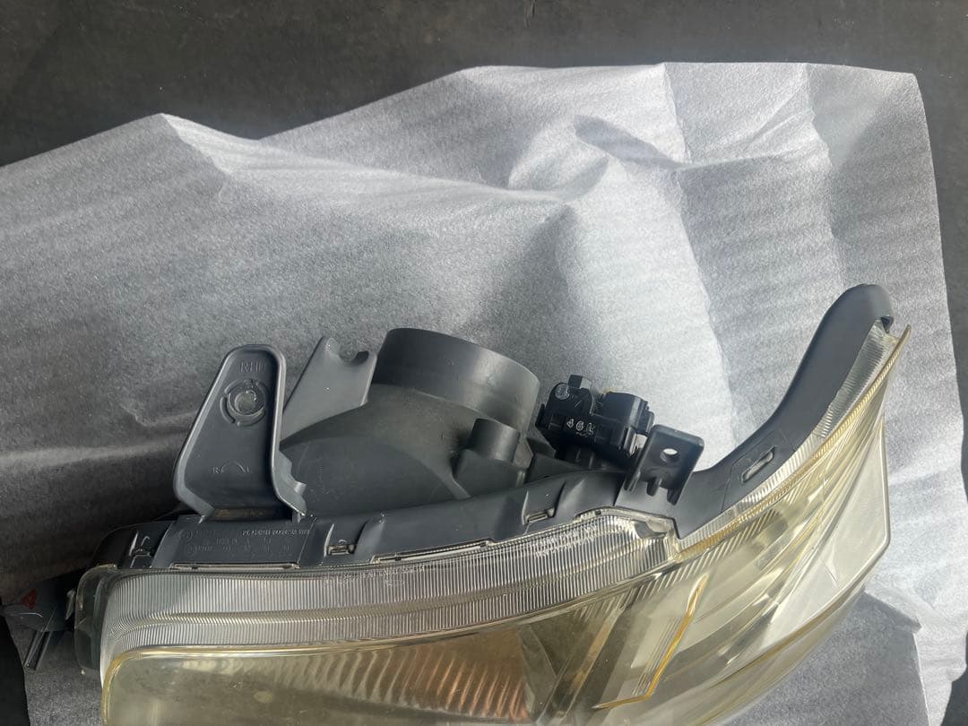 ヘッドライトユニット左右 タウンエース　ライトエースバン　s412m s402m