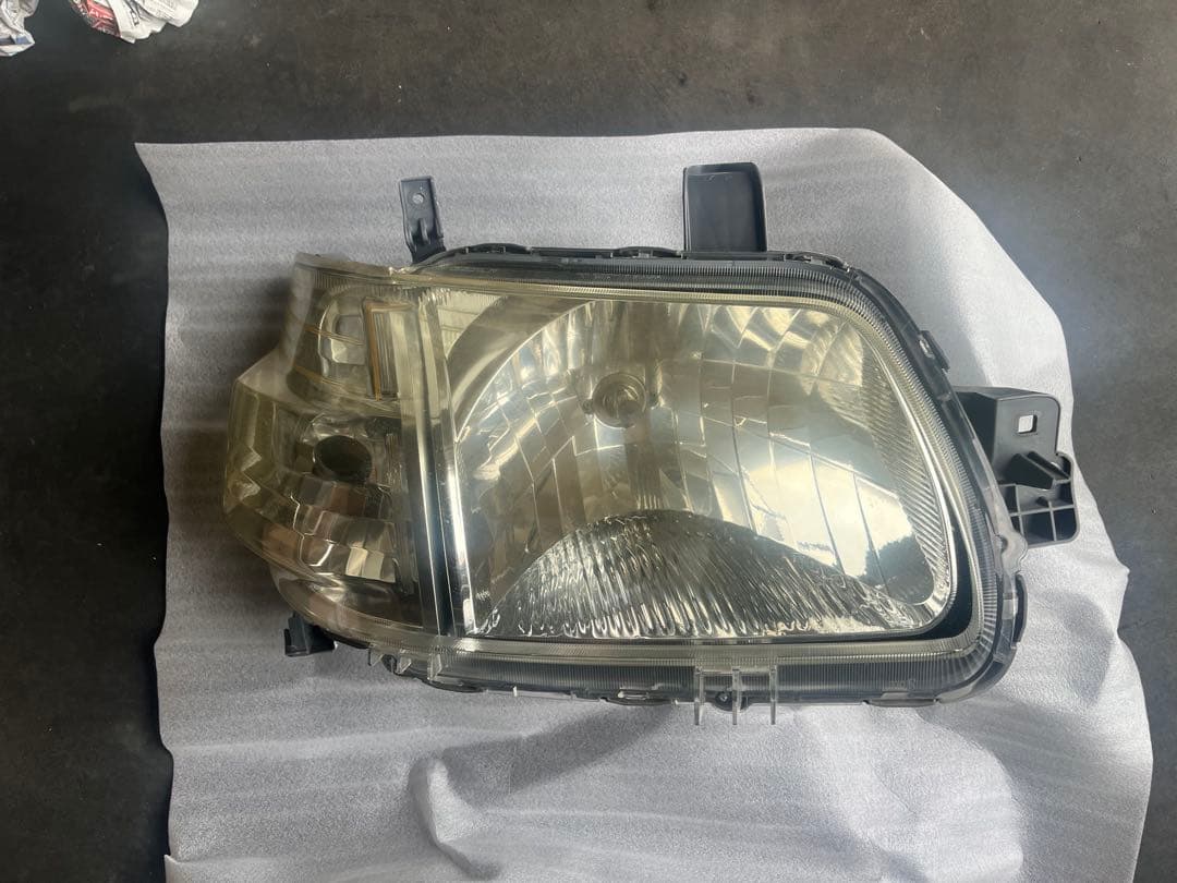 ヘッドライトユニット左右 タウンエース　ライトエースバン　s412m s402m