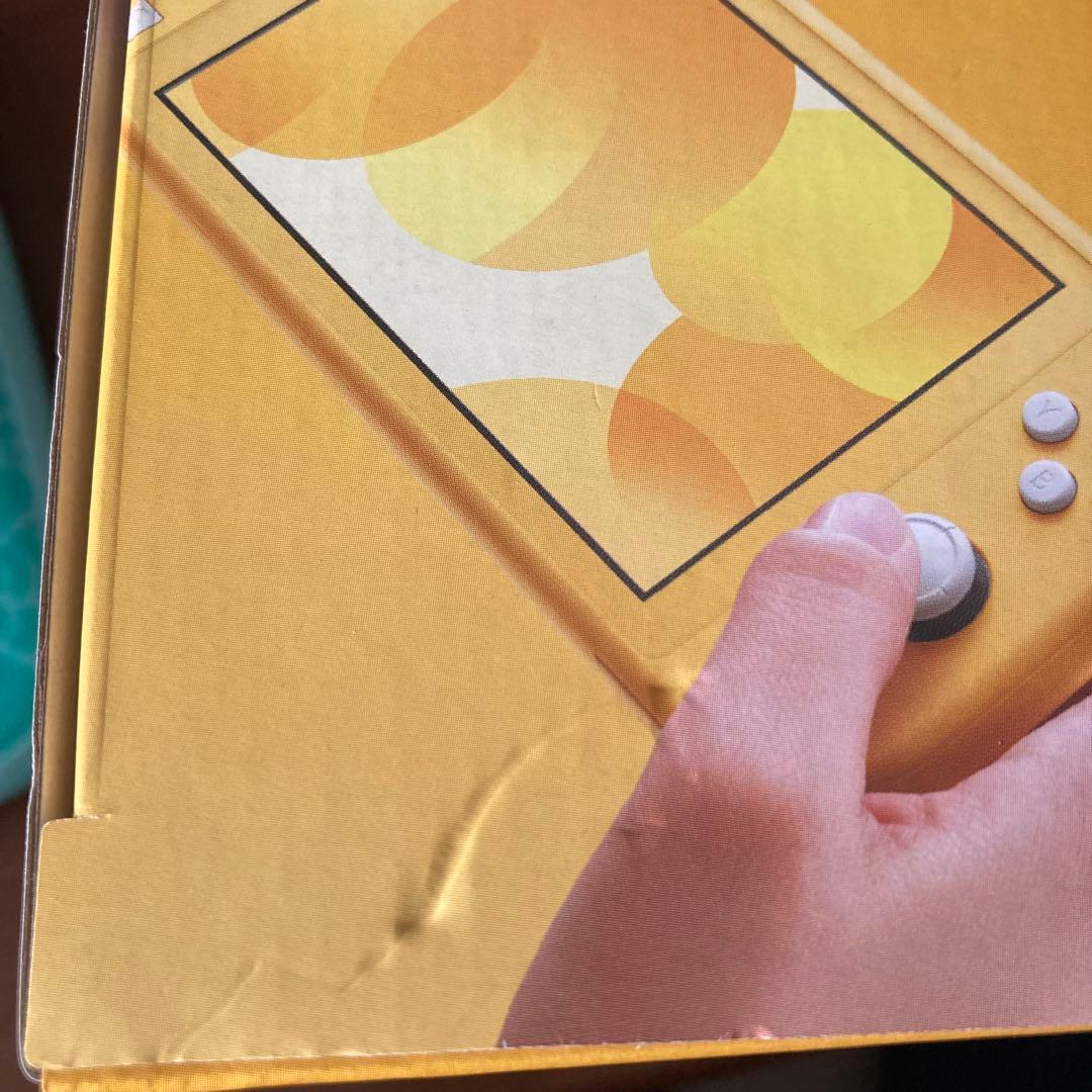 新品同様 Nintendo Switch Lite イエロー スイッチ ライト