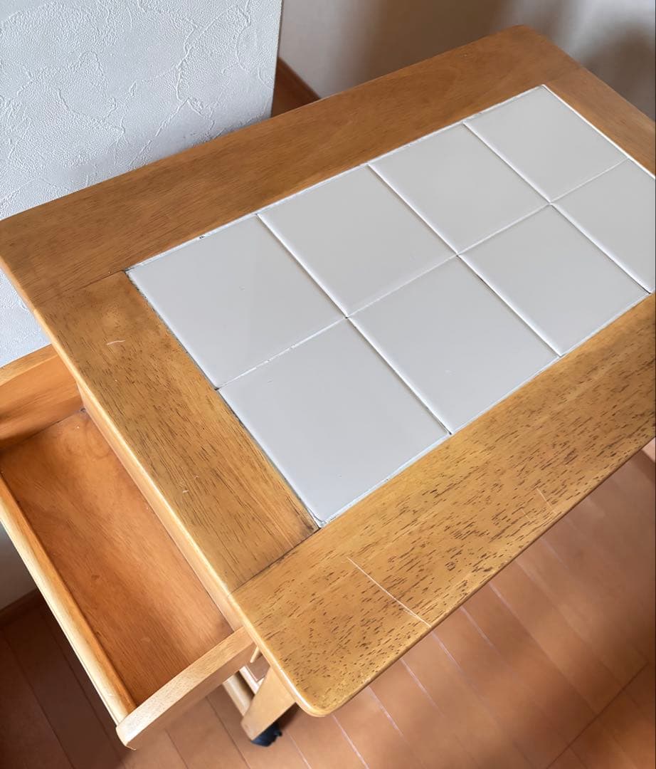 ナチュラル木製＊天板タイル＊キッチンワゴン