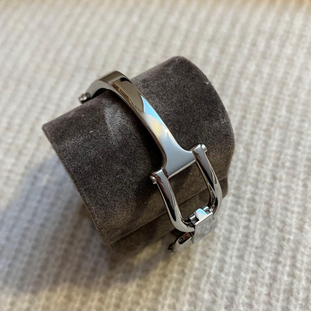 【新品未使用】GUCCI 1500L 腕時計 箱・保証書付き 正規品