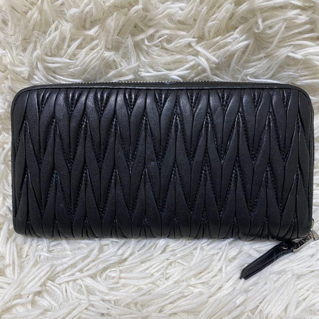 【極美品◦付属品完備✨】MIUMIU 長財布 ラウンド マテラッセ クリスタル黒