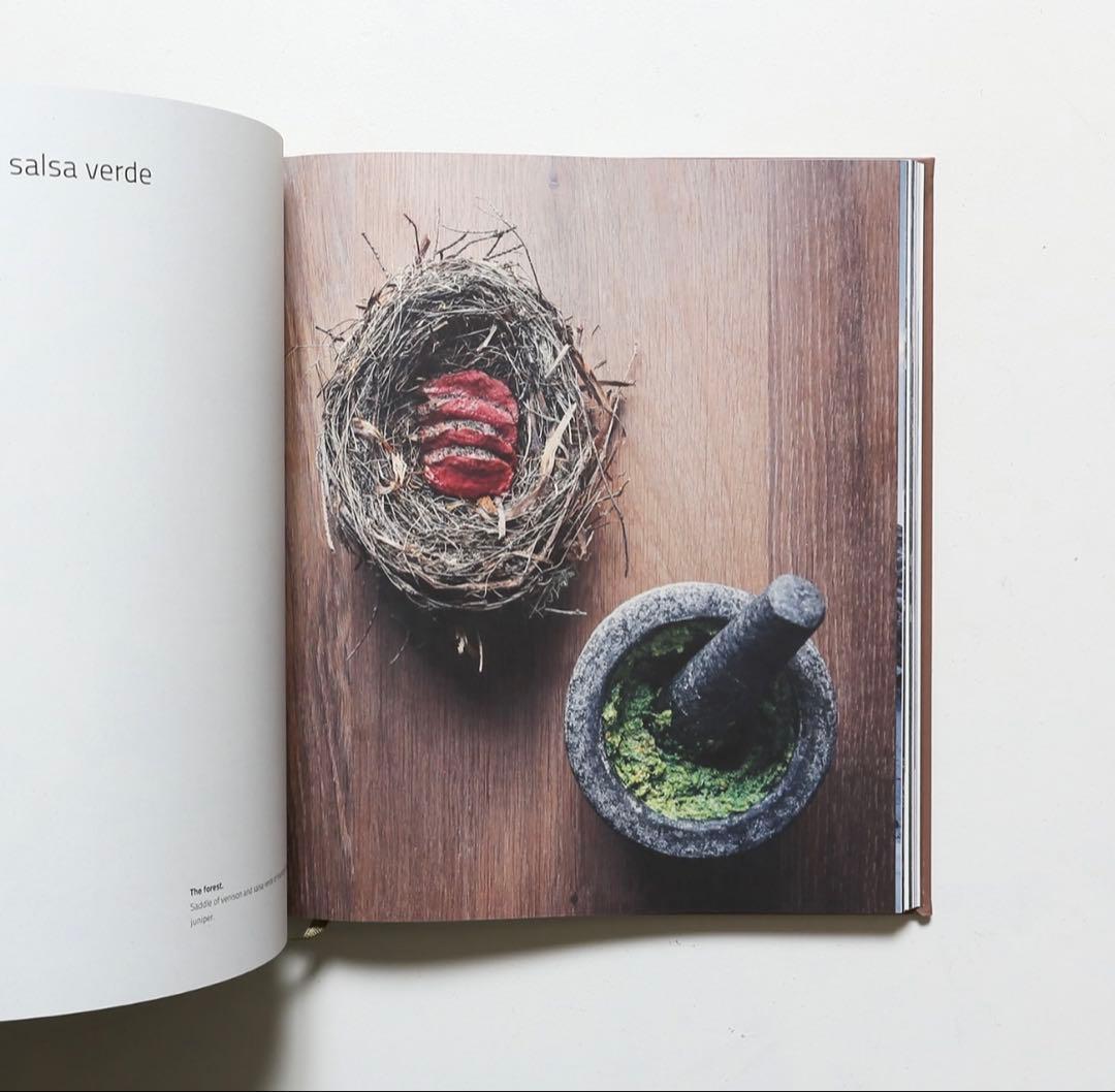 洋書 Cook the Mountain - Norbert Niederkofler