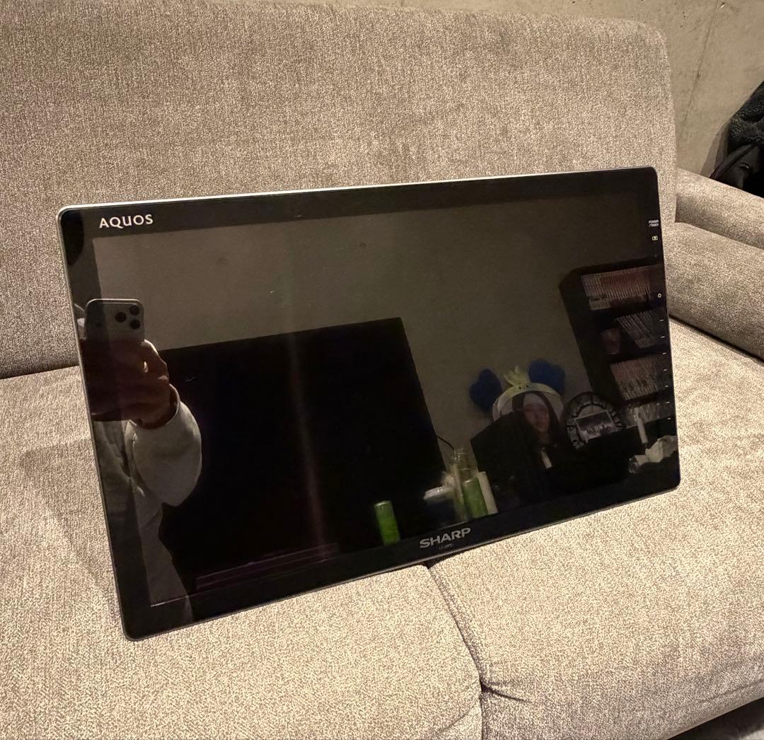 【完品】【極美品】SHARP AQUOS シャープアクオス LC-20FE1