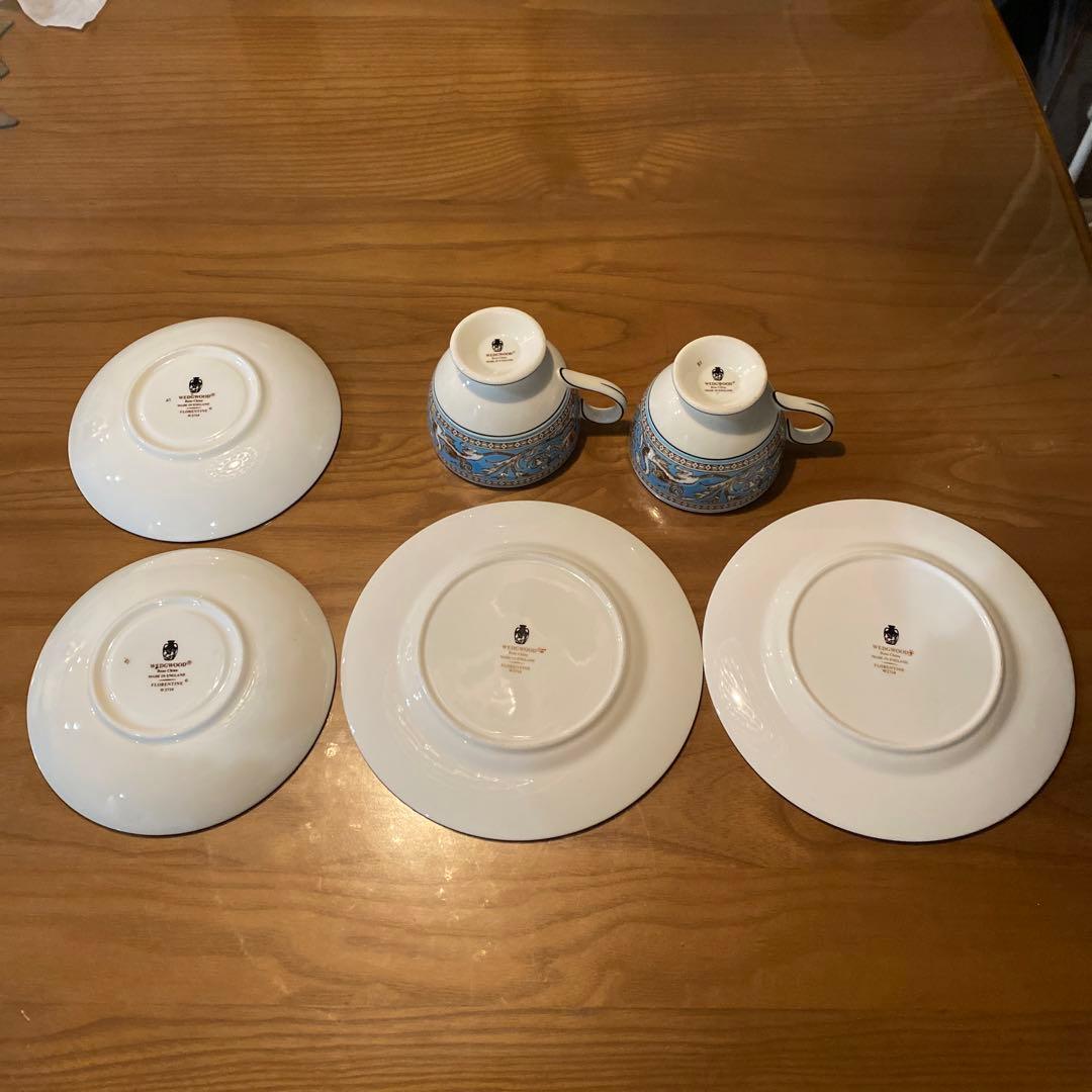 カップ　ソーサー　プレート　２セット