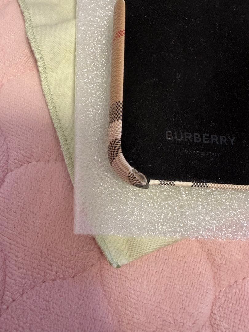 Burberry iPhone14Pro iPhoneケース　処分前価格