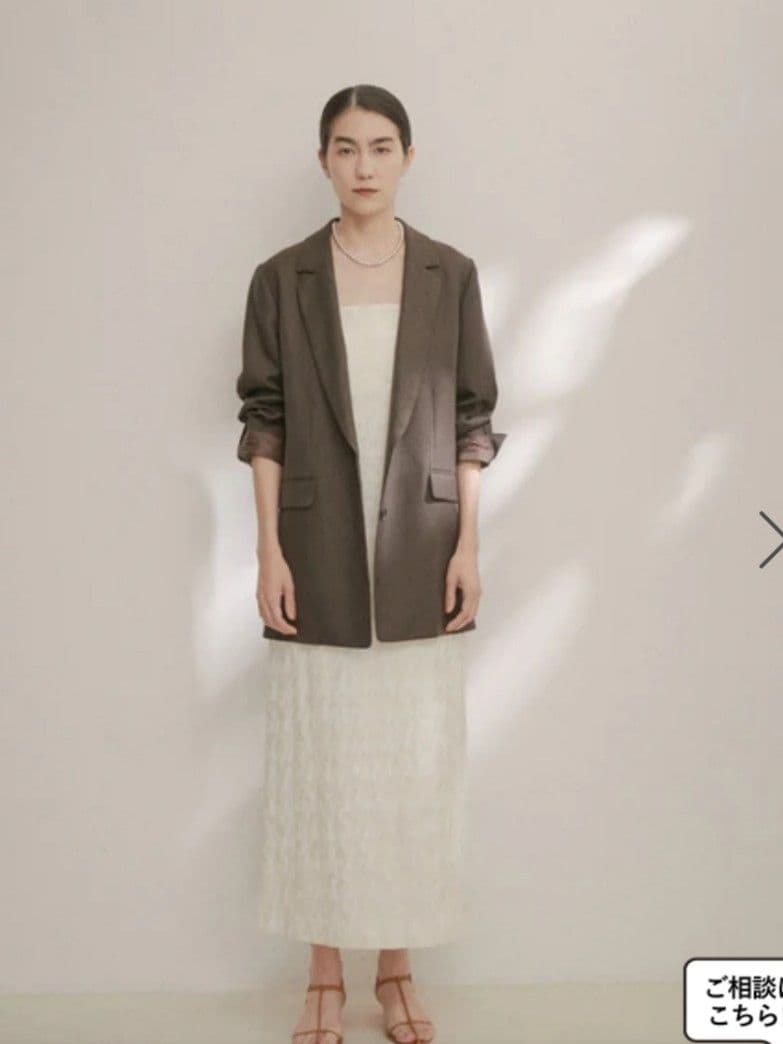 【新品タグ付】テーラードジャケット（ダークブラウン）