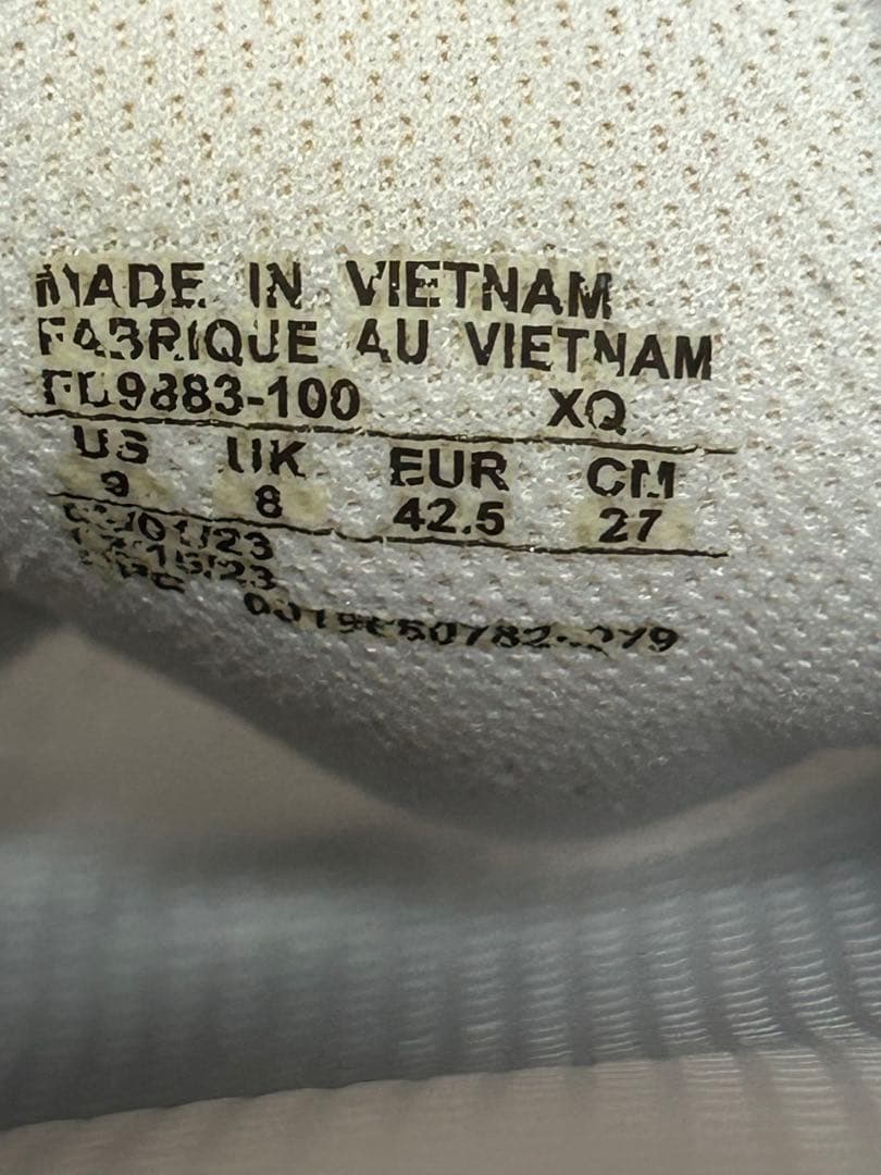 NIKE エアモアアップテンポ スライド 赤×白27cm