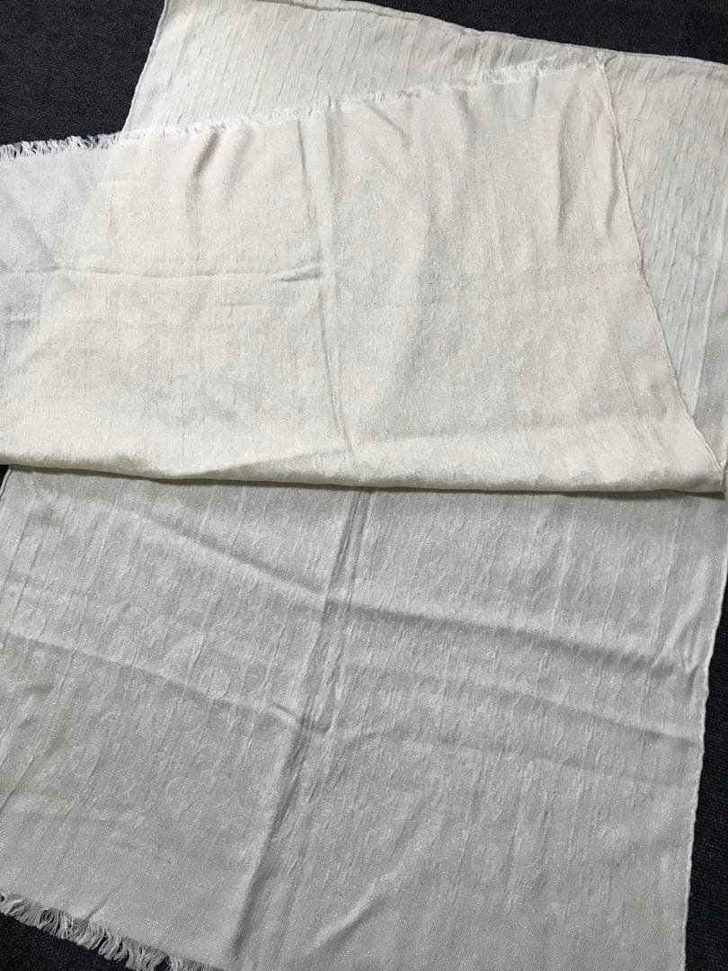 ルイヴィトン　モノグラム　シルク　ショール　ストール　ラメ　金糸　大判