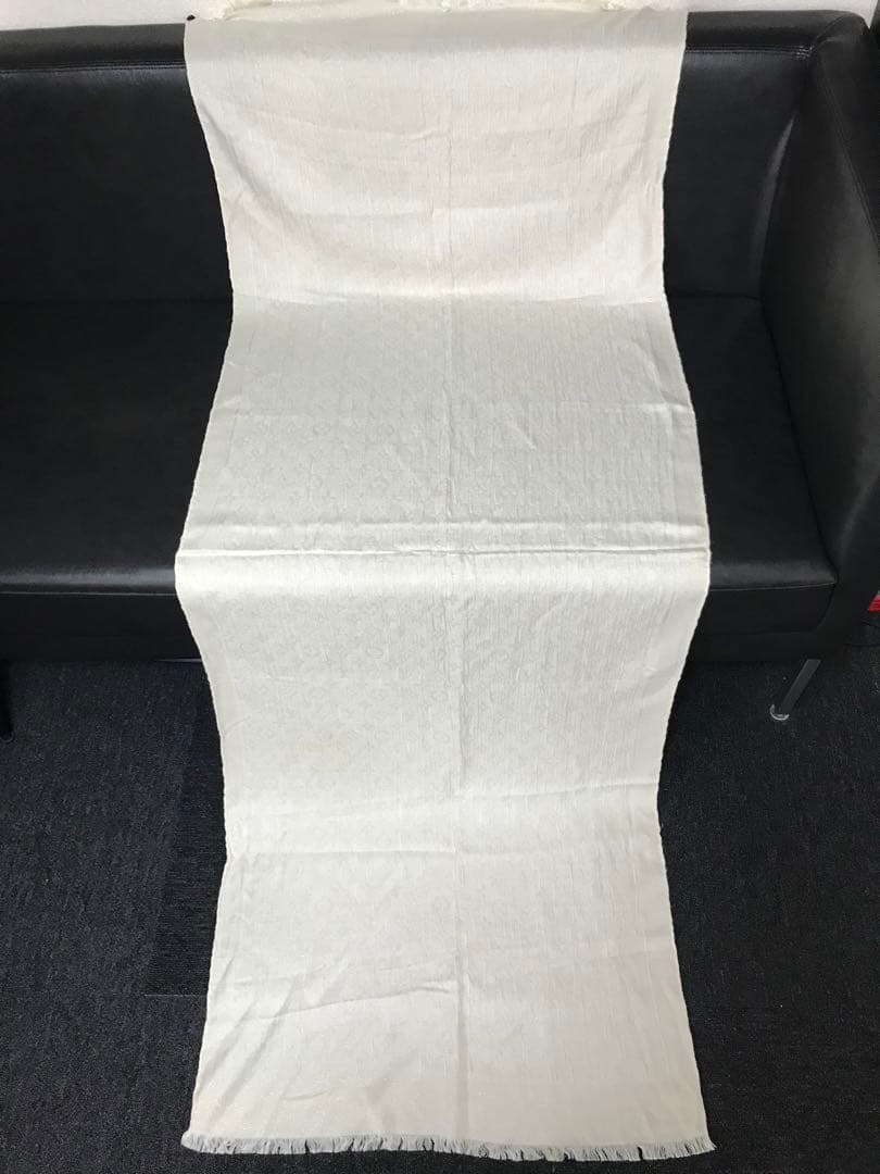 ルイヴィトン　モノグラム　シルク　ショール　ストール　ラメ　金糸　大判