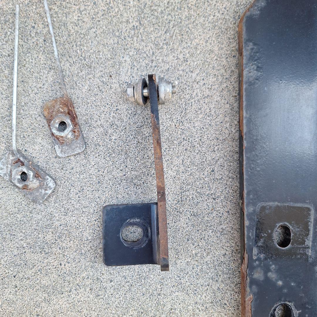 SOREX ヒッチメンバー ブラック ヴォクシーノアトヨタ