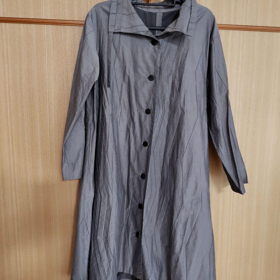 センソユニコのコート新品未使用タグ付き