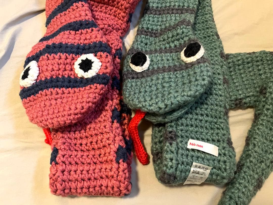 ネネット Ne-net ヘビ マフラー 赤 緑 セット