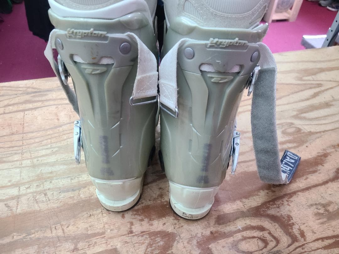 スキー 25-25.5cm DALBELLO Lotus