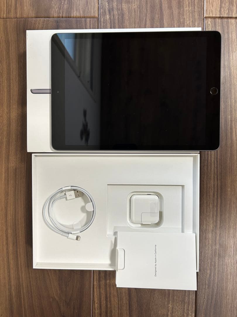 Apple iPad 本体 ブラック 付属品付き