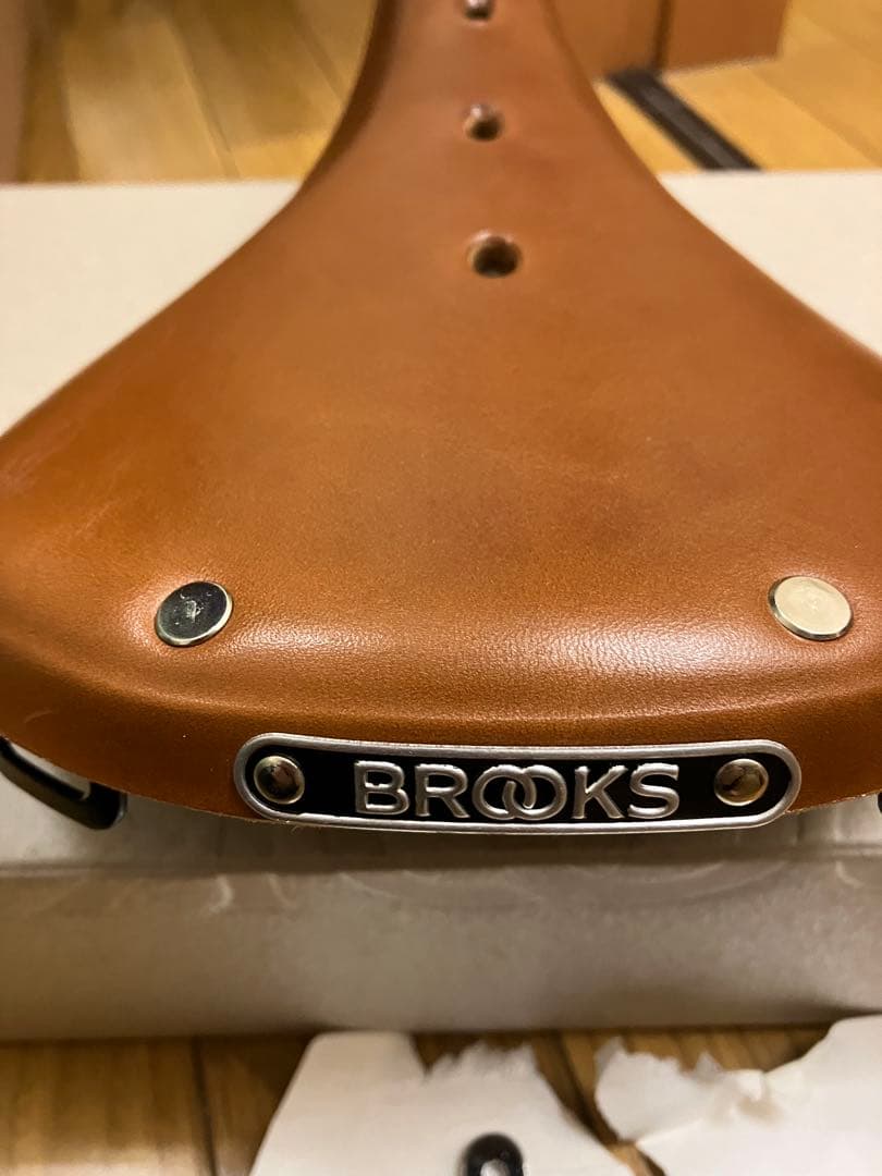 BROOKS B17 \"HONEY\" サドル　レザー