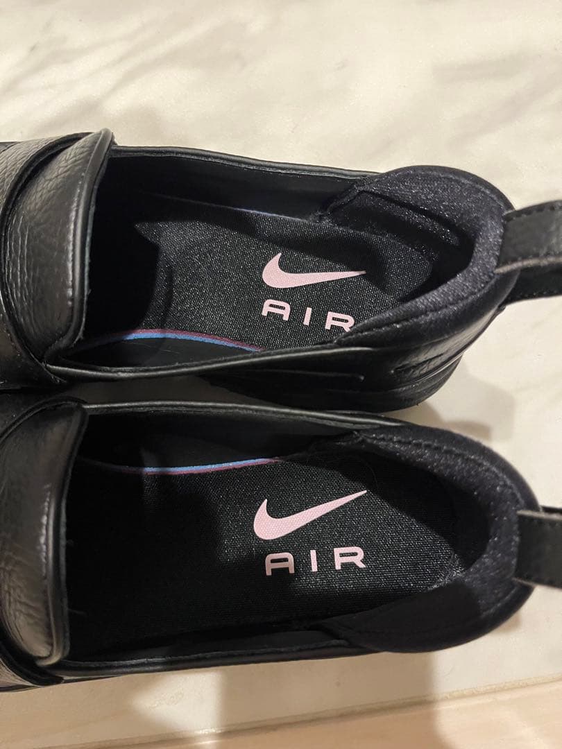 ナイキ　エアマックス　フェノメナ　黒　25cm
