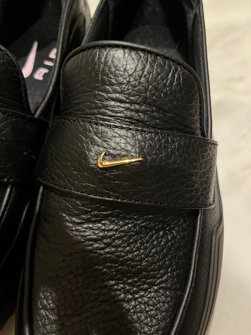 ナイキ　エアマックス　フェノメナ　黒　25cm