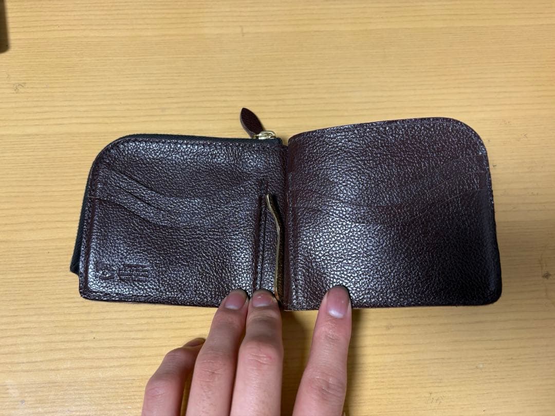 イルビゾンテ マネークリップウォレット