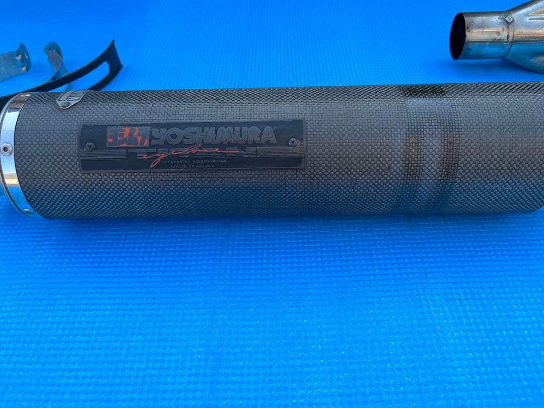 唐揚げスズキ　GSX400インパルス　GK79A　ヨシムラ　チタン/