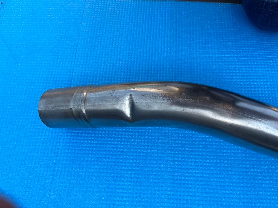 唐揚げスズキ　GSX400インパルス　GK79A　ヨシムラ　チタン/