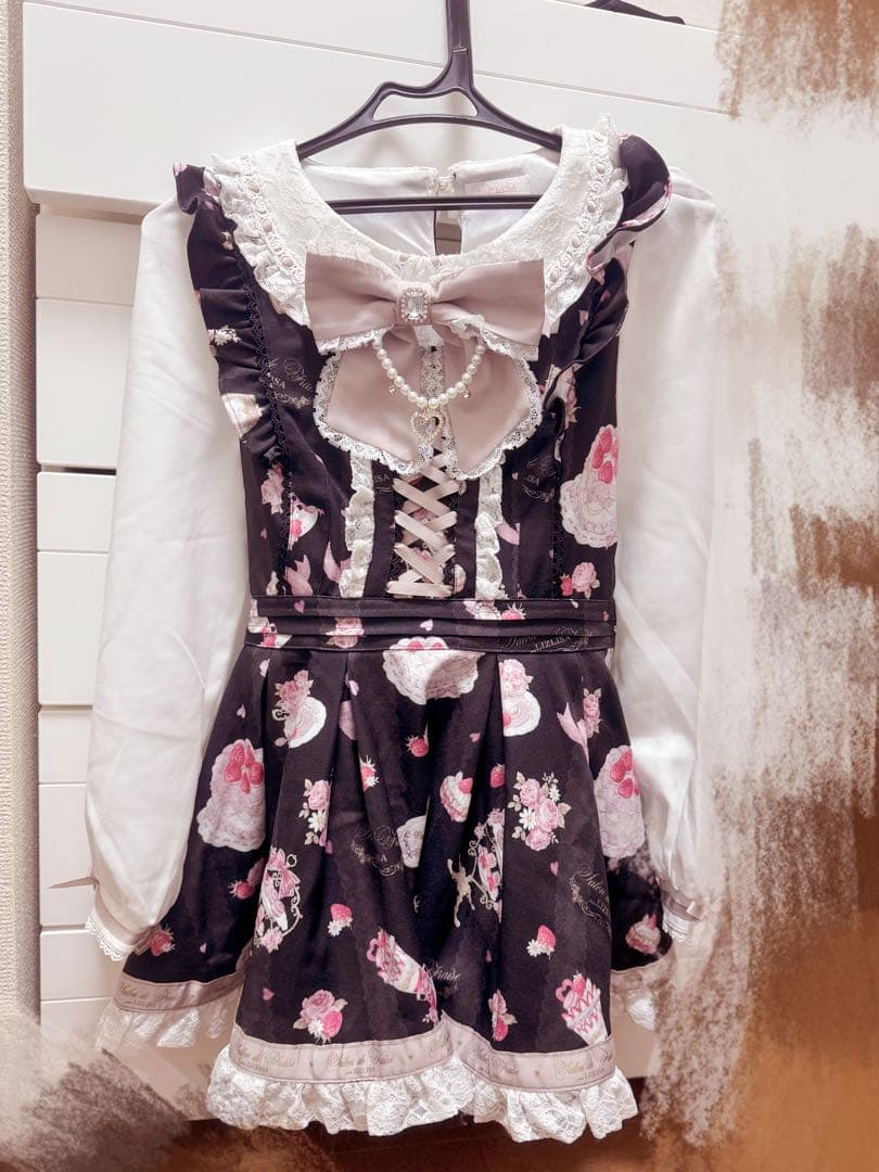 リズリサ LIZLISA Salon de Fraise柄セットアップ