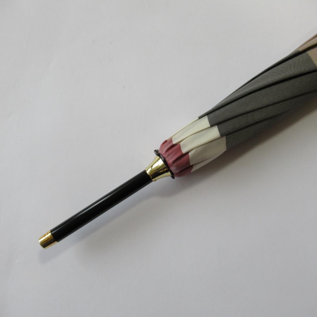 ブルーレーベルクレストブリッジレッド 雨傘 / 長傘 晴雨兼用 紫外線遮蔽2/2