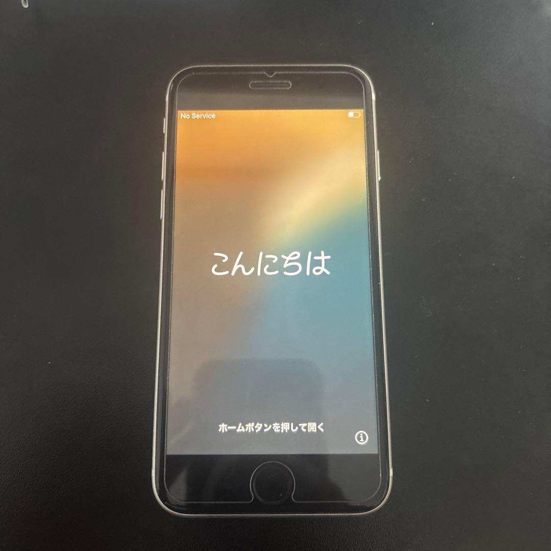 iPhone SE 第3世代 64GB スタートライトSIMフリー