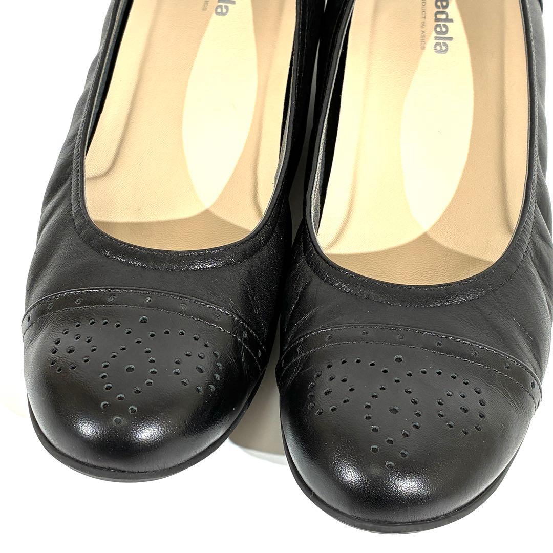 美品★ Pedara アシックスウォーキング パンプス メダリオン レディース