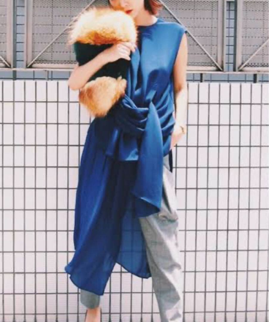 新品未使用! UN3D．ファークラッチ/ショルダーバッグ/マルチカラー