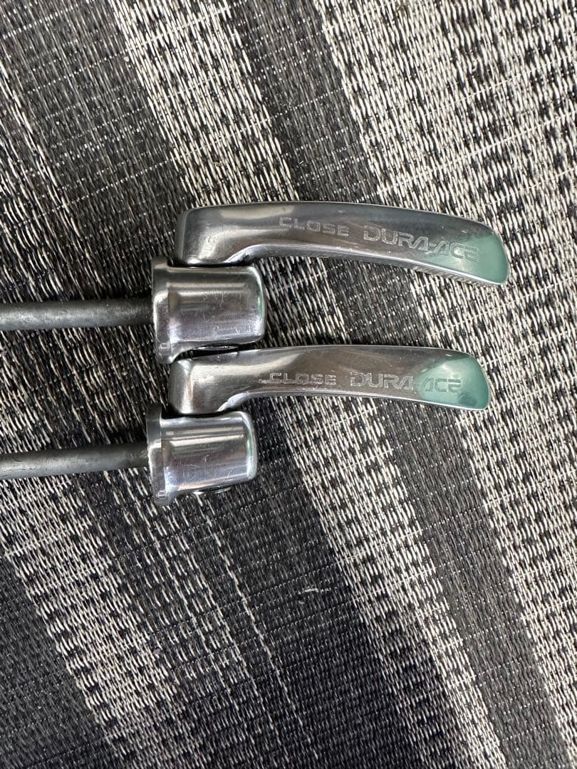 ◆ジャイアント◆ フルカーボン、105.デュラエース、軽量、極上、ケースおまけ、