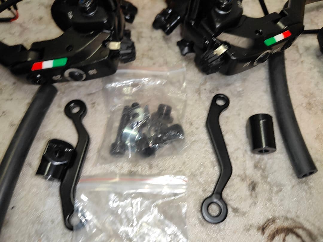 ブレンボタイプ 19RCSタイプのラジアルマスター左右セット