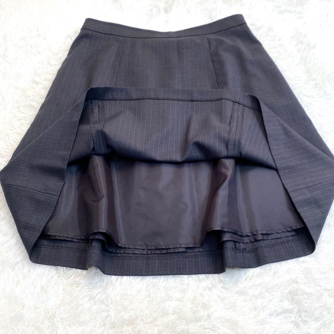 近年モデル　美品　4XL 組曲　スーツ　スカートセットアップ　YUNSA グレー