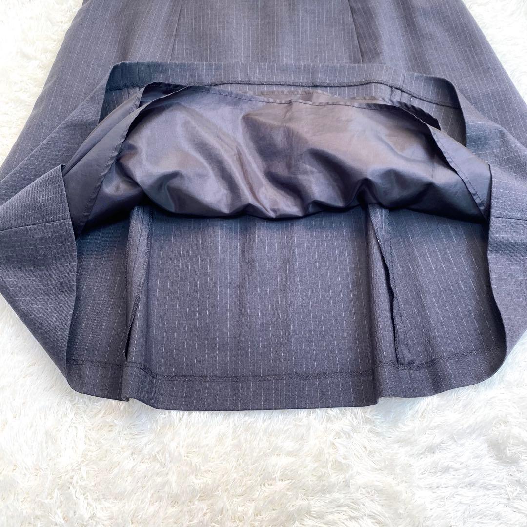 近年モデル　美品　4XL 組曲　スーツ　スカートセットアップ　YUNSA グレー