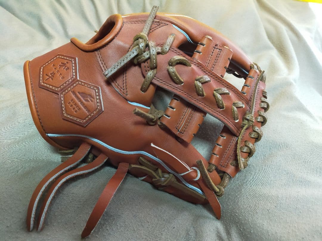 【新品】ジュンケイ 硬式内野手用グラブ セレクト和牛 レザーエンブレム 限定品