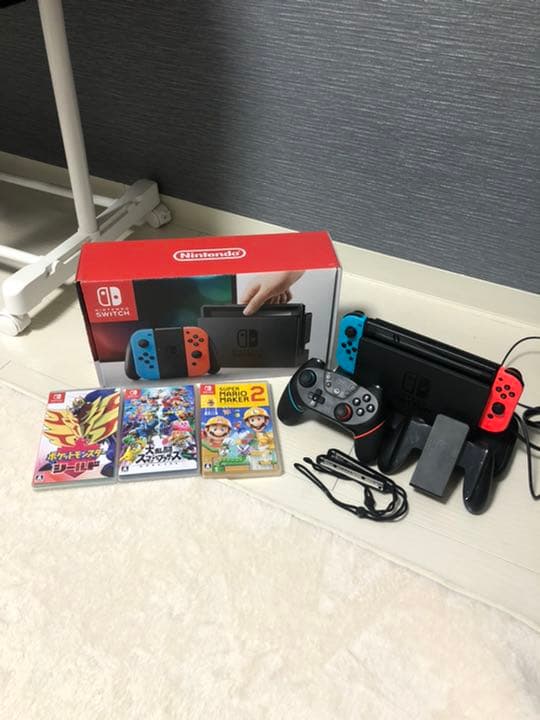 任天堂Switch &ソフト3本コントローラーセット