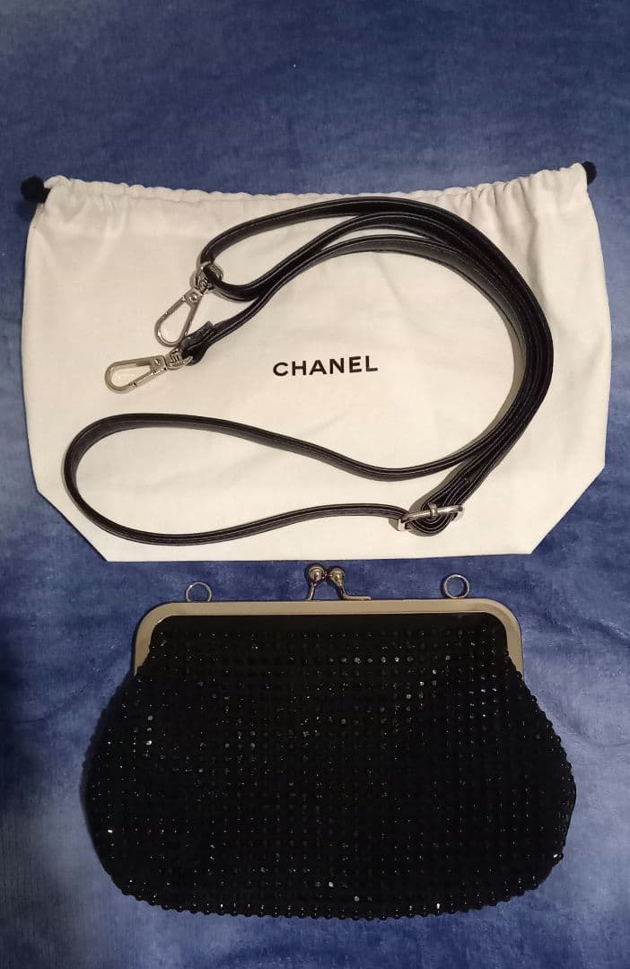 CHANEL　ノベルティ　がま口　ミニショルダー