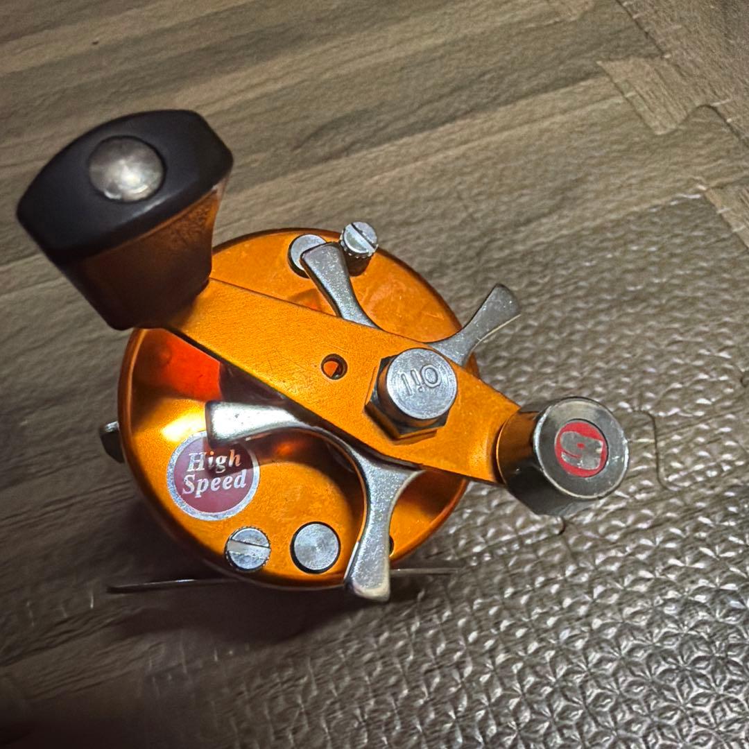 ABUアンバサダー1500cサンセットオレンジ　復刻モデル