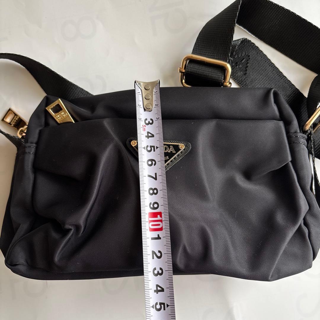 【まなみ】未使用　ノベルティ　ショルダーバッグ　ナイロン　ブラック