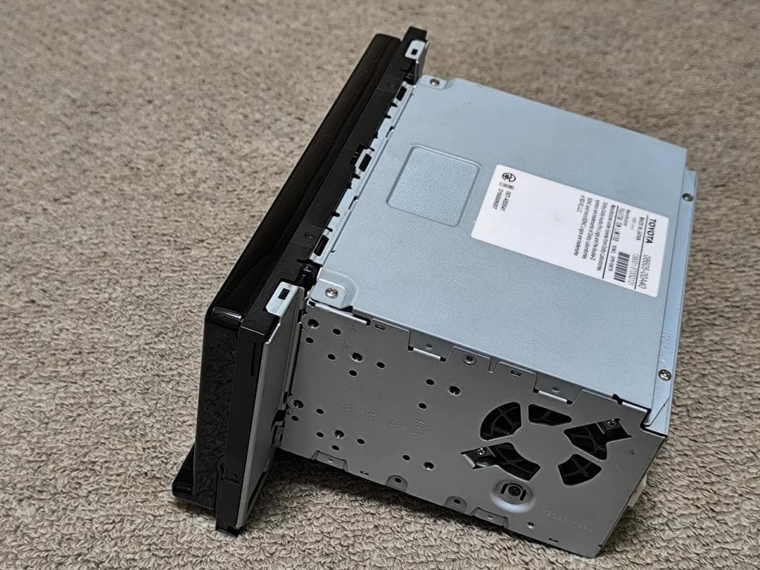 トヨタ 純正ナビ NSZT-Y66T セキュリティ解除済み とてもきれいです