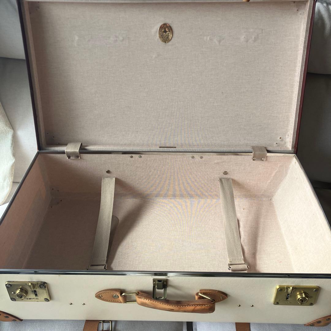 グローブトロッター 大型スーツケース