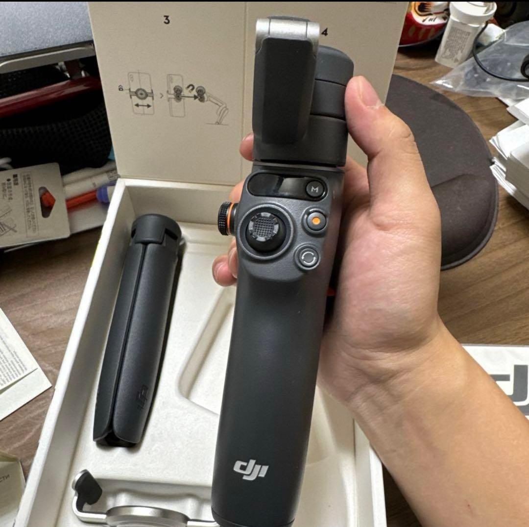 【美品】DJI OSMO MOBILE 6　色：スレートグレー　スタビライザー