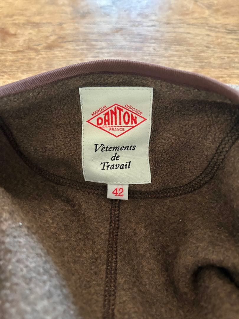 DANTONダントン フリース ノーカラージャケット 焦げ茶ブラウン サイズ42