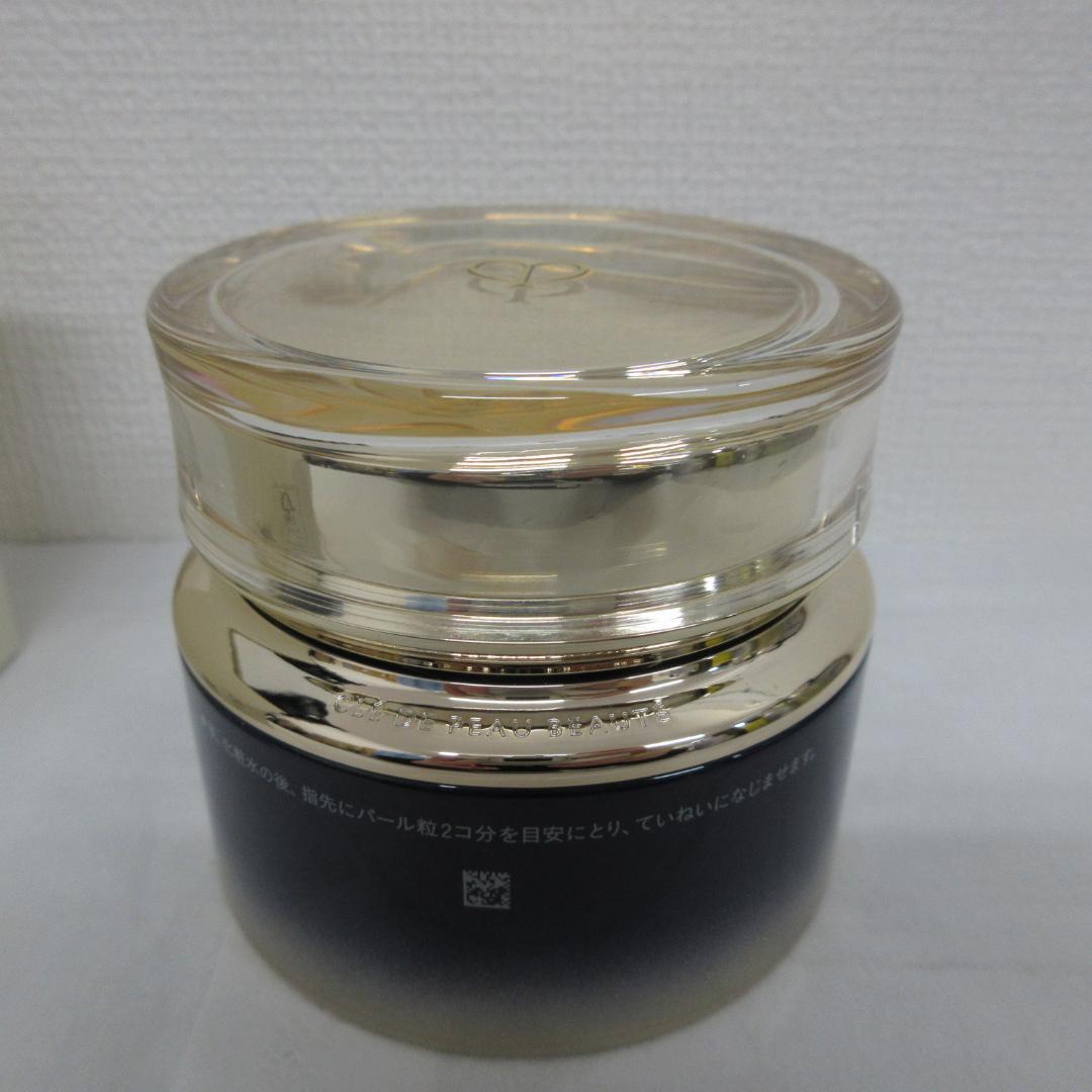 クレ・ド・ポー ボーテ クレームアンタンシヴR ニュイ 50g