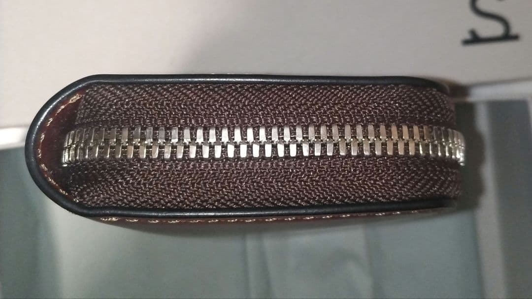 ワイルド　スワンズ　ラファロ　wildswans lafaro