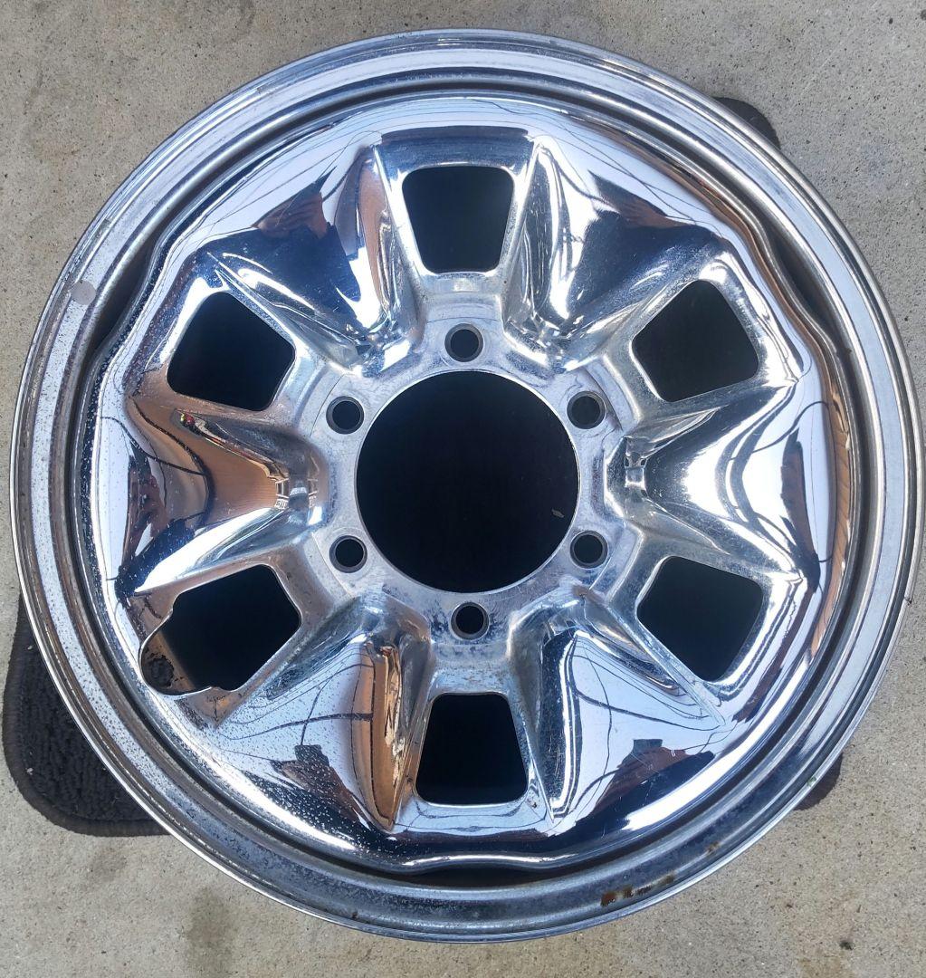 エ*オ様 トヨタ純正 ハイエース ハイラックス サーフ 15インチ クロームメッ