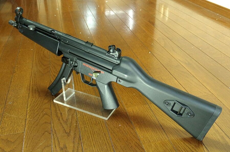 東京マルイ H&K MP5A4（ハイグレードバージョン）50連スペアマガジン付き