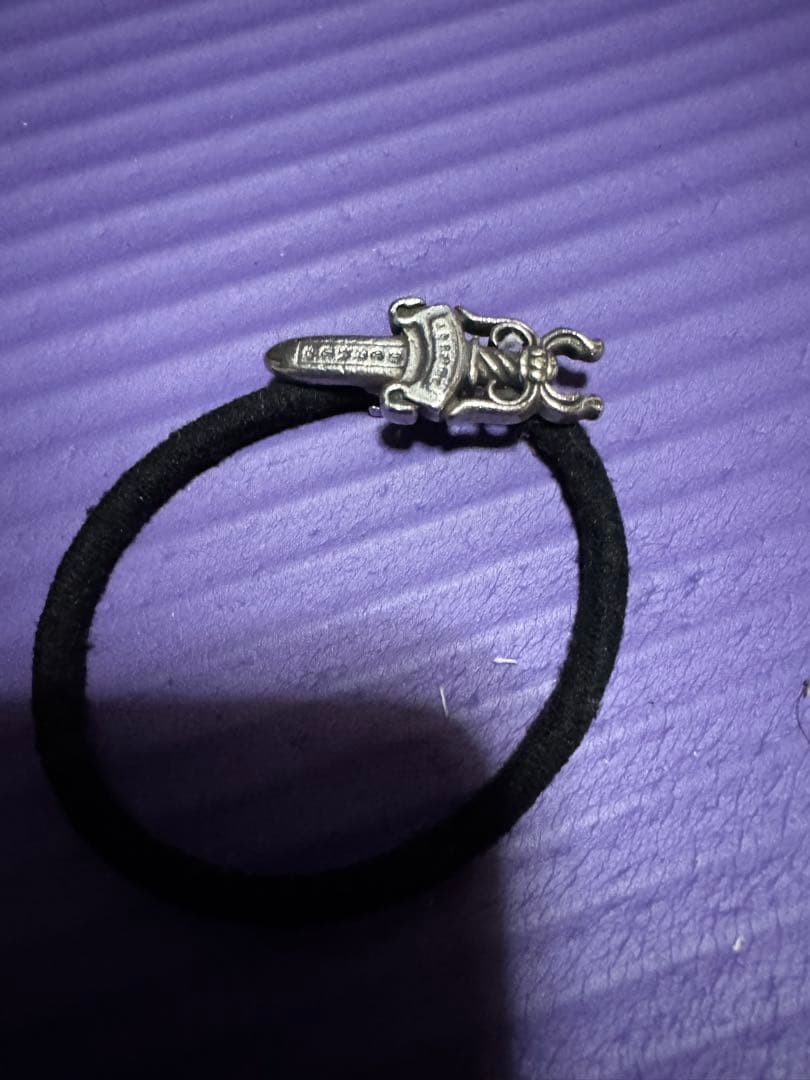 クロムハーツ　タガー　ヘアゴム