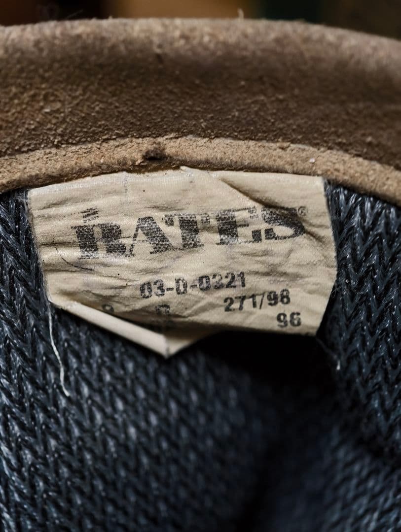 BATES製 GORE-TEXブーツ USサイズ9（約27cm）