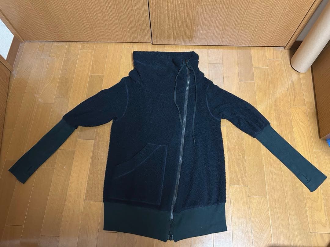 viviennewestwood変形パーカー